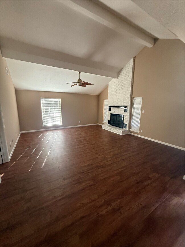 Photo - 15715 Rolling Timbers Dr