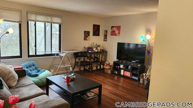 Photo - 20 Hubbard Park Rd Unidad 10