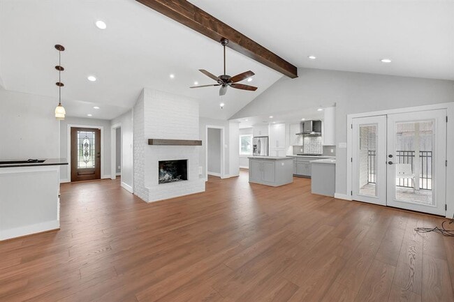 Photo - 4738 Whispering Falls Dr