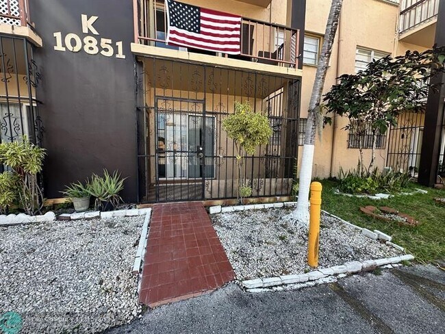 Photo - 10851 SW 2nd St Apartamento Unidad K115