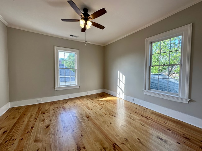 Photo - 983 Maple St Unit 1