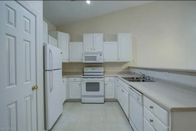 Photo - 3 bedroom, 2 bathroom townhome in Carleton Place