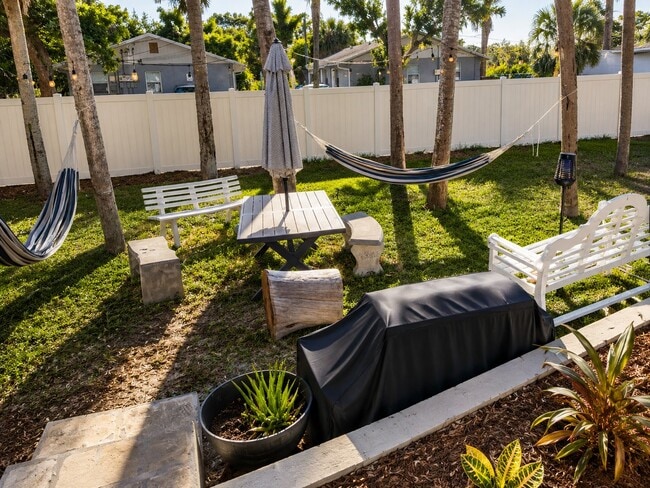 Photo - 2370 Leon Ave Unit 2370