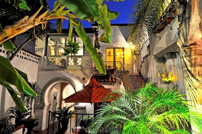 Building Photo - Patio Del Moro Rental