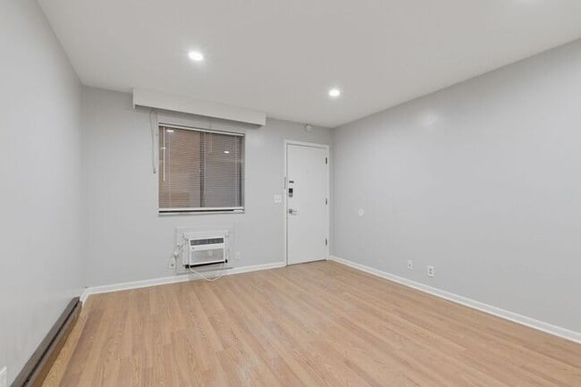 Photo - Hillsboro Village Modern 1BR - WALK TO VANDERBILT