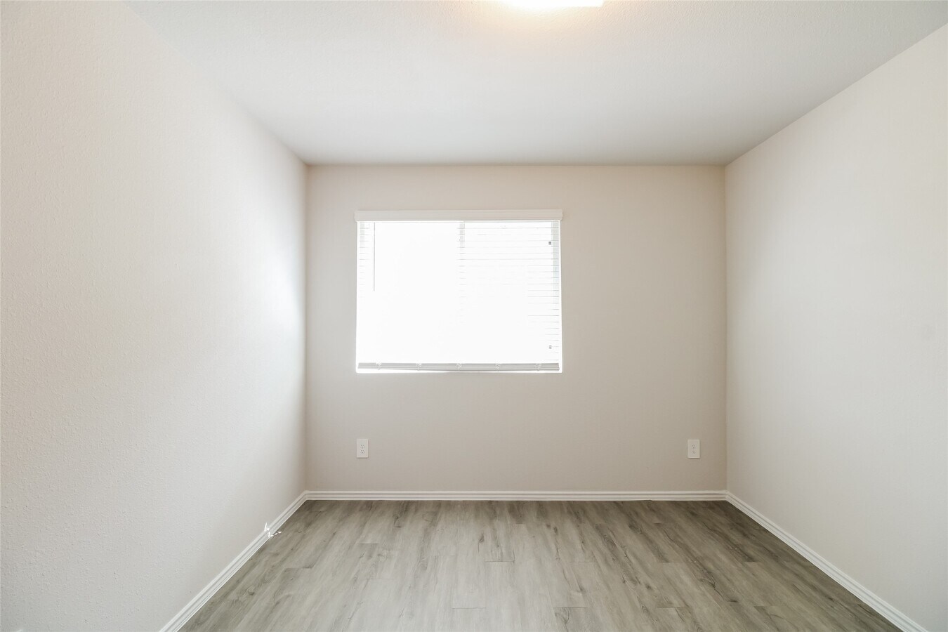 Photo - 14000 Lahontan Dr