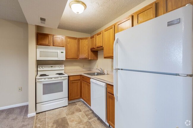 1BR,1BA - 750SF - Kitchen