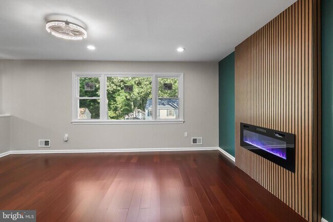 Photo - 4223 Avon Dr