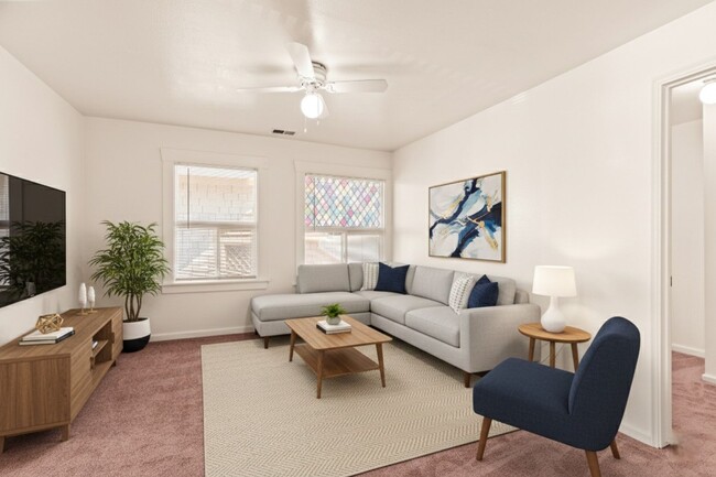 Building Photo - Utilities Included! 3 Bedrooms with Bonus Room & Spacious Kitchen Unit 02