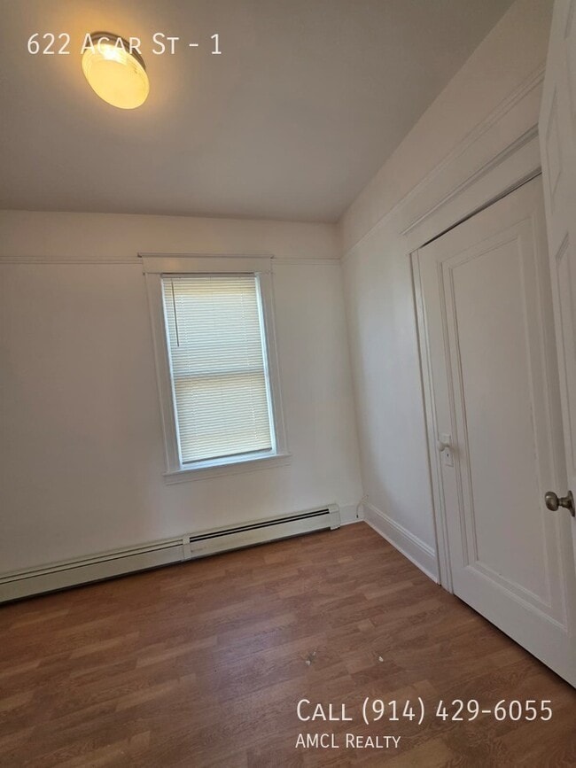 Photo - 622 Agar St Unit 1