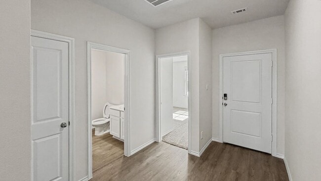 Photo - 3405 Tomahawk Dr