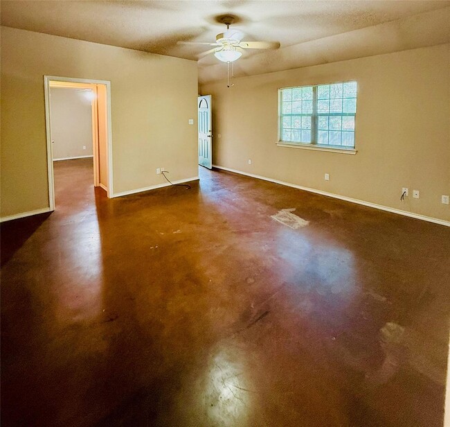 Photo - Charming 2-2 Duplex