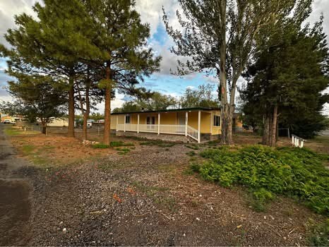 Photo - 111 E 7th St