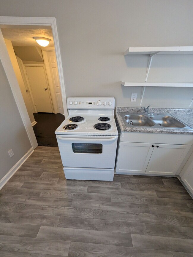 Photo - 2312 S 36th St