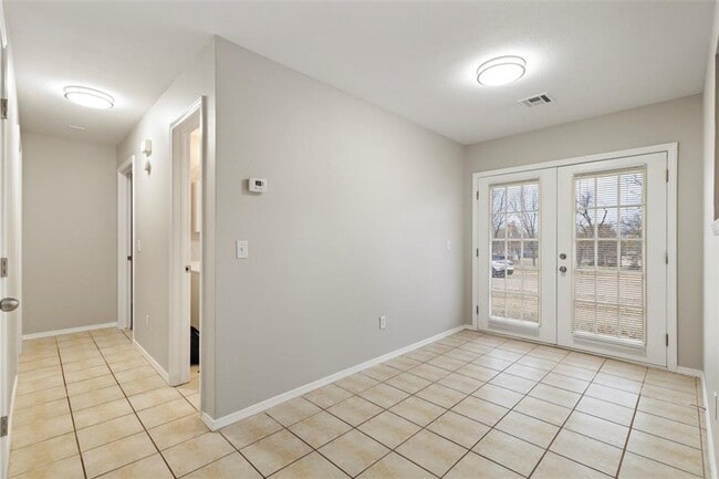 Photo - 601 Dogwood Ave