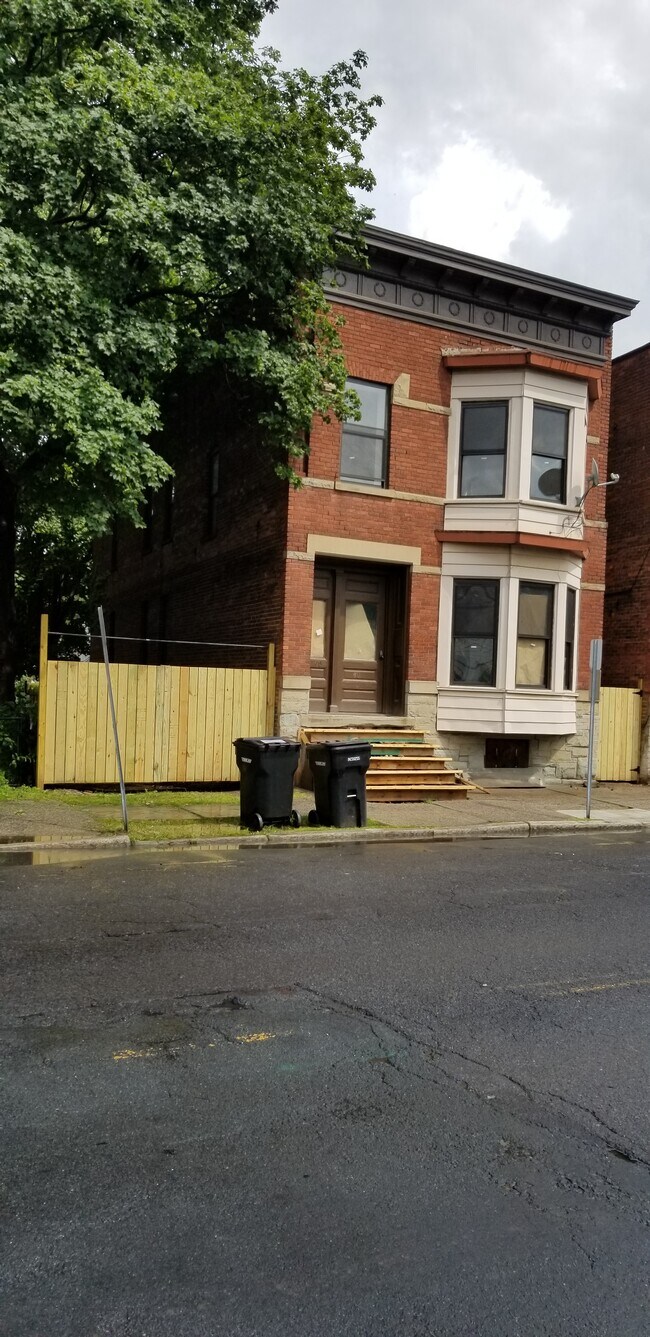 Photo - 40 5th Ave Unit 1