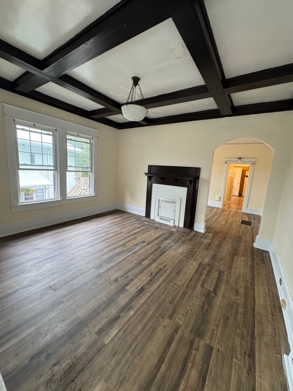 Building Photo - 138 N Sunset Dr