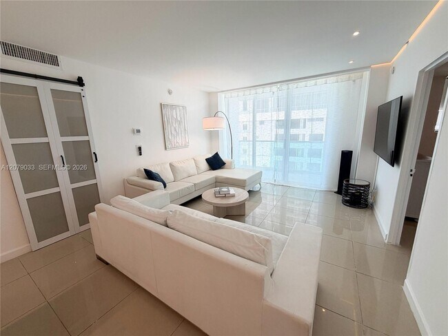 4001 S Ocean Dr Unit 11J