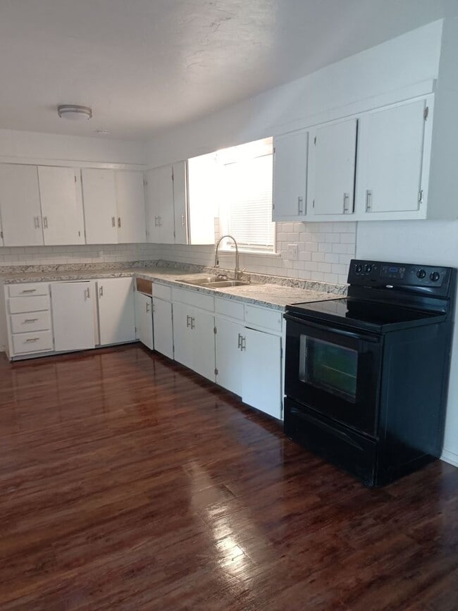 Photo - Newly Remodeled 3 Bed / 1 Bath Home with Large Backyard – All Electric!