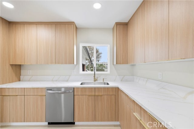 Photo - 7108 Quakertown Ave