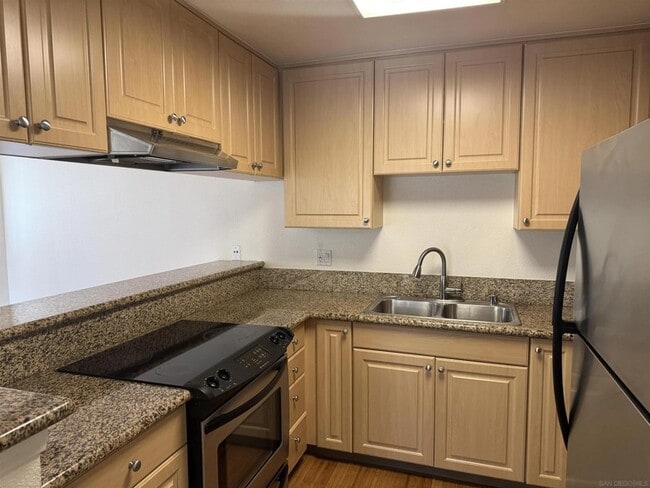 Photo - 10016 Maya Linda Rd