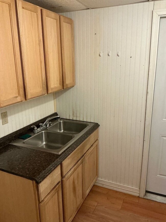 Photo - 165 Wiscasset Rd Unit 1