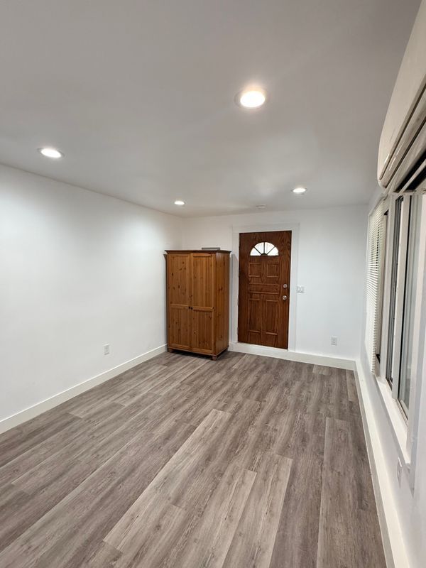 Photo - 10025 S Gramercy Pl