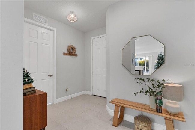 Photo - 123 O'keeffe Cir