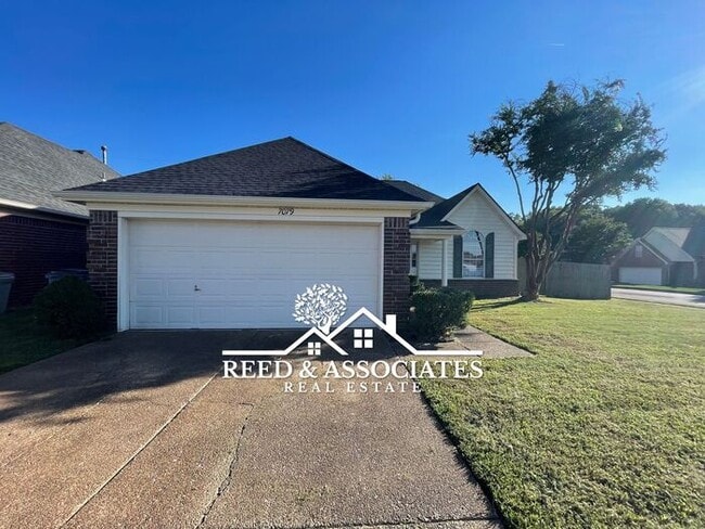 Building Photo - Cordova Home with GRANITE Counter Tops & Located on Corner Lot!