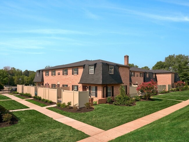 240815-Friedman-WoodsEdge-008