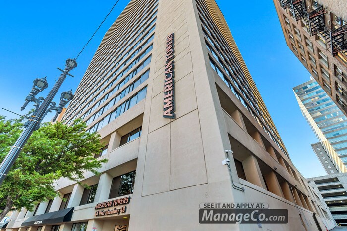 Chic 1BR/1.5BA Condo w/ Unbeatable Downtow... - Chic 1BR/1.5BA Condo w/ Unbeatable Downtow...