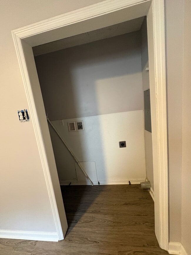 Photo - 2 bedroom 1 Bath Apartment