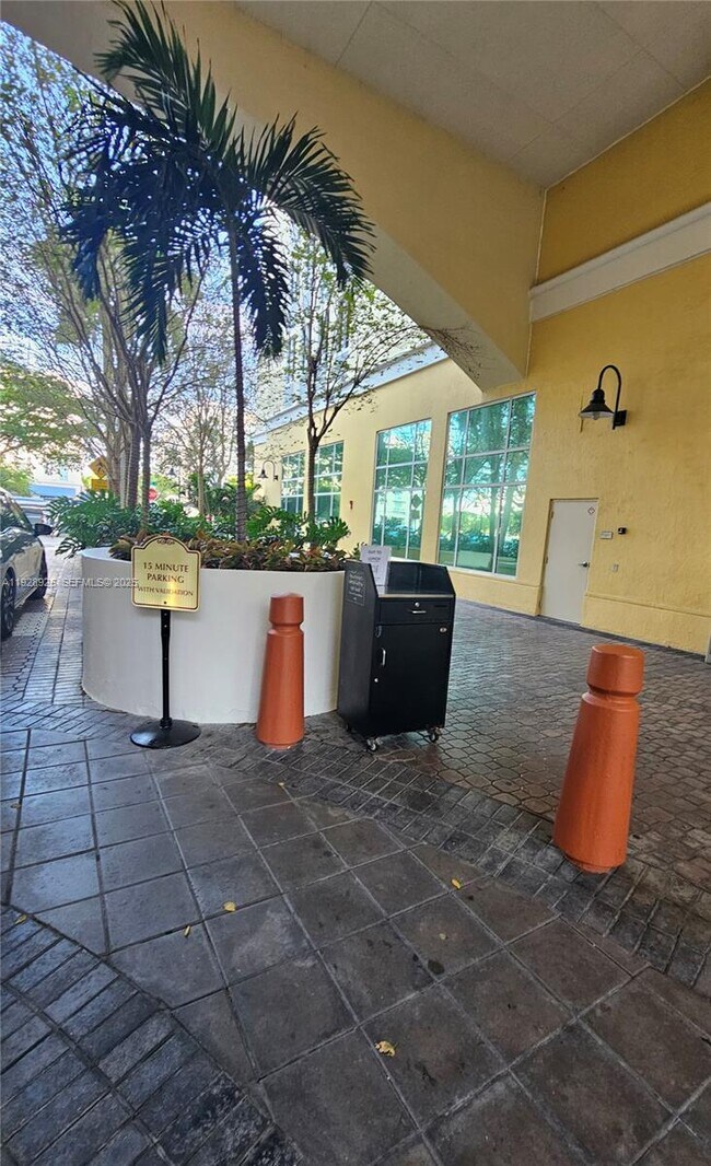 Photo - 7350 SW 89th St Unit 315S