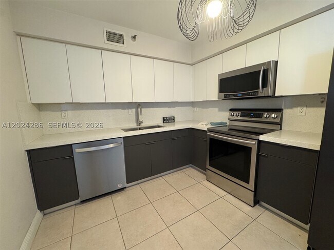 Photo - 3530 Mystic Pointe Dr Unit 1907