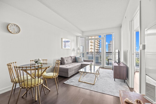 Photo - 69 Holly St Unit ID1345790P