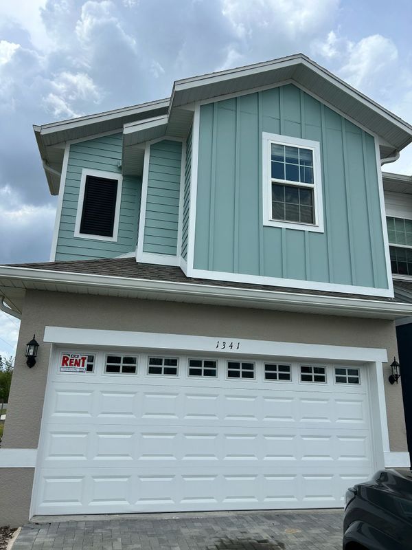 Photo - 1341 Wycliffe Way