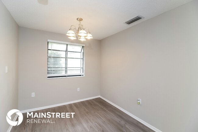 Photo - 1316 Whispering Ln