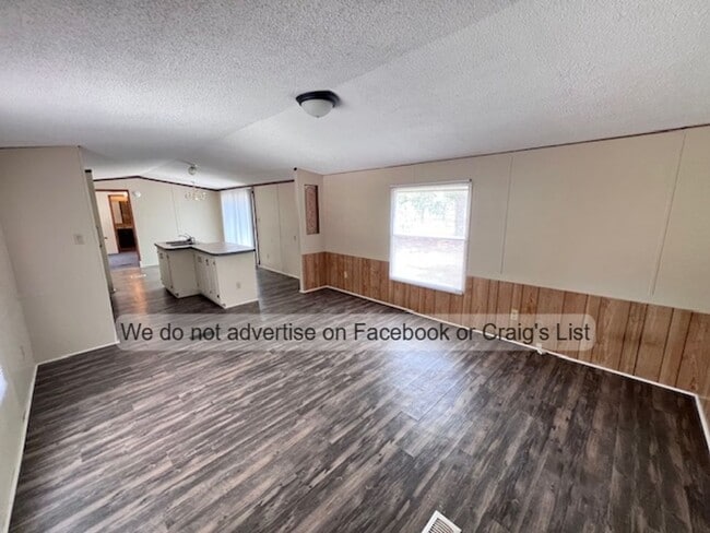 2627 Tingen Rd