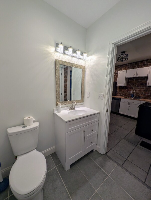 Photo - 890 Linwood Ave