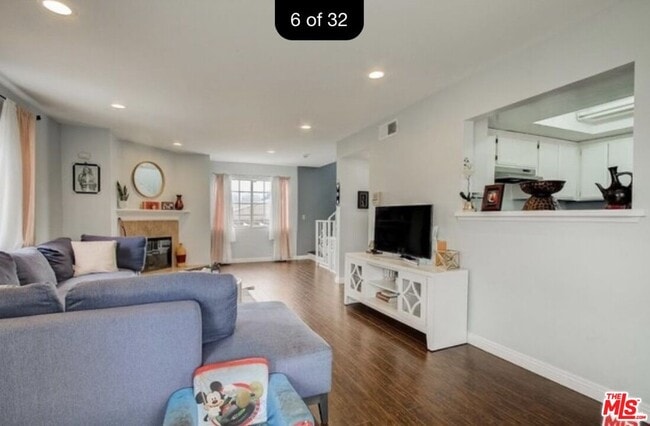 Photo - 4843 W 118th Pl