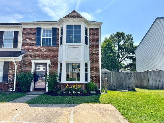 Building Photo - First Time Rental, Available NOW! A Pet-Friendly Home w/Water Views, Community Pool, Playgrounds,...