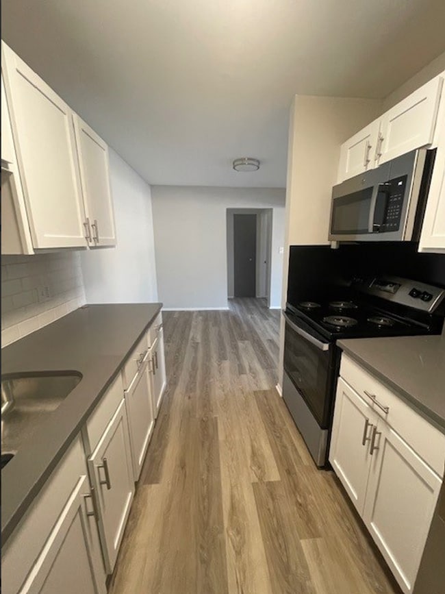 Photo - 333 Marshall Apartments