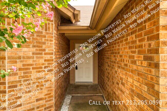 Photo - 7130 Elm Trail Dr