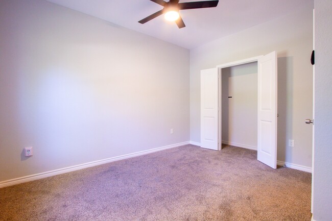 Photo - 15629 Holly Dr