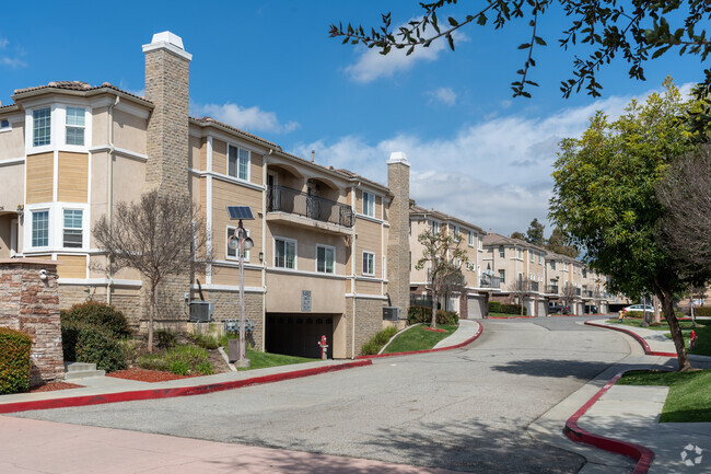 Building Photo - Sycamore Villa Luxury Townhomes