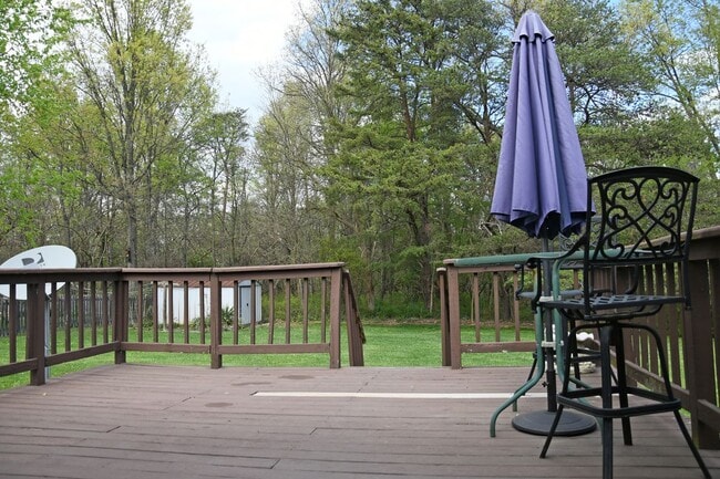 Photo - 218 Bluebird Dr