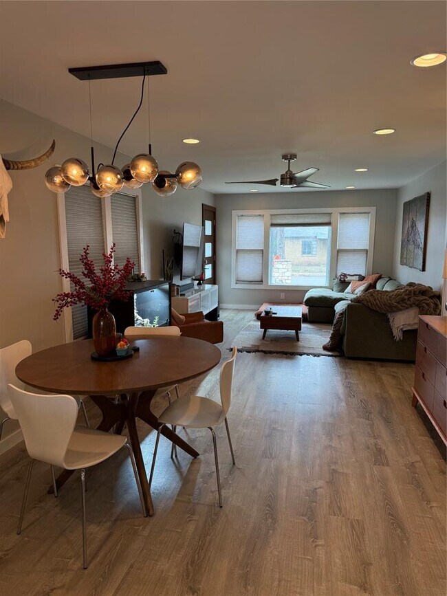 Photo - 4707 Gonzales St