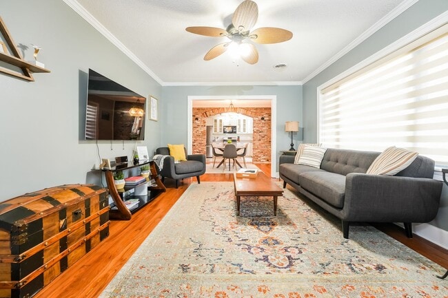 Photo - 3 Bedroom 2 Bathroom in Morningside of Park Circle
