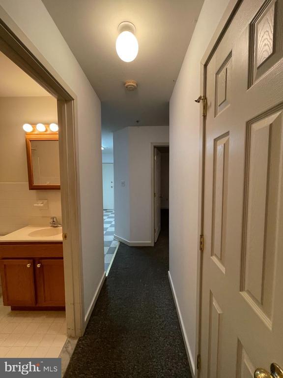 Photo - 159 E Chestnut St Unit 2 E