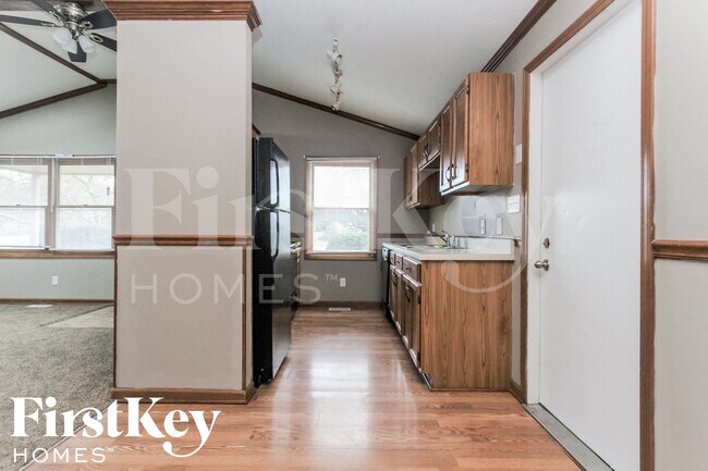 Photo - 2102 E Edgewood Ave